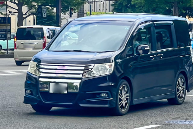 車